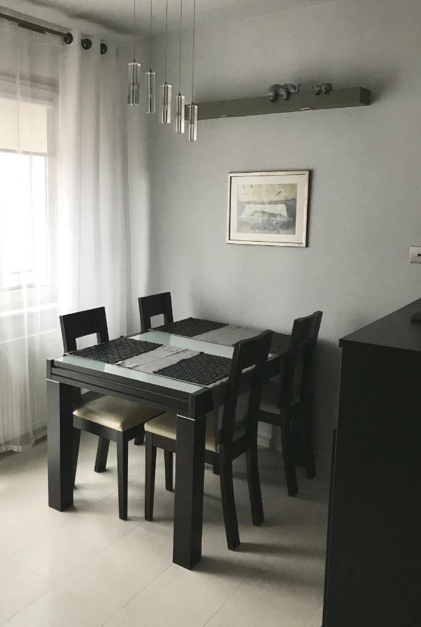Przystanek Sanok Apartament W Scislym Centrum Exterior foto